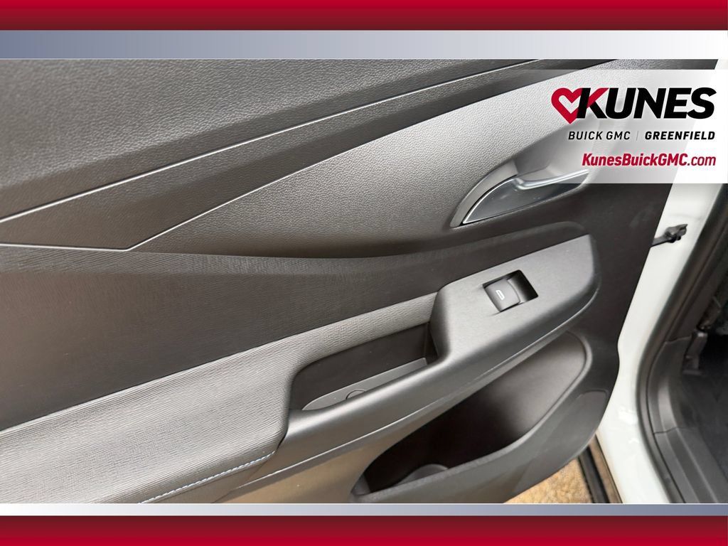 New 2026 Buick Envista Sport Touring w/ Convenience I Package FWD image 30