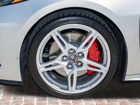 Used 2023 Chevrolet Corvette Stingray Coupe w/ Z51 Performance Package RWD image 32