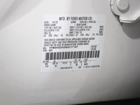 Certified 2022 Ford Explorer XLT w/ Equipment Group 202A image 26