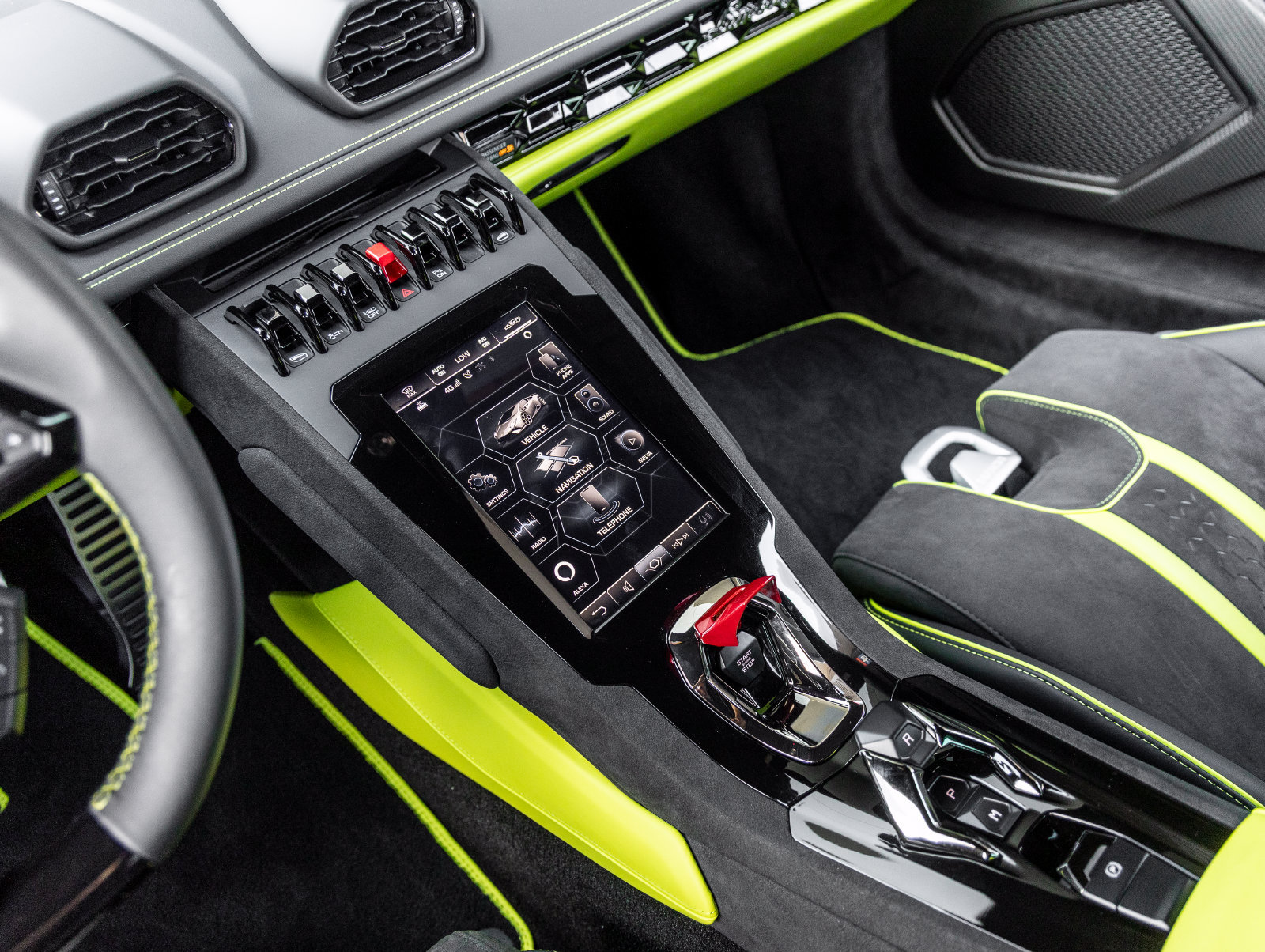 Used 2024 Lamborghini Huracan Tecnica RWD image 37