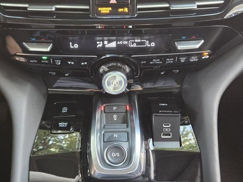 Certified 2025 Acura MDX FWD w/ Technology Package image 19
