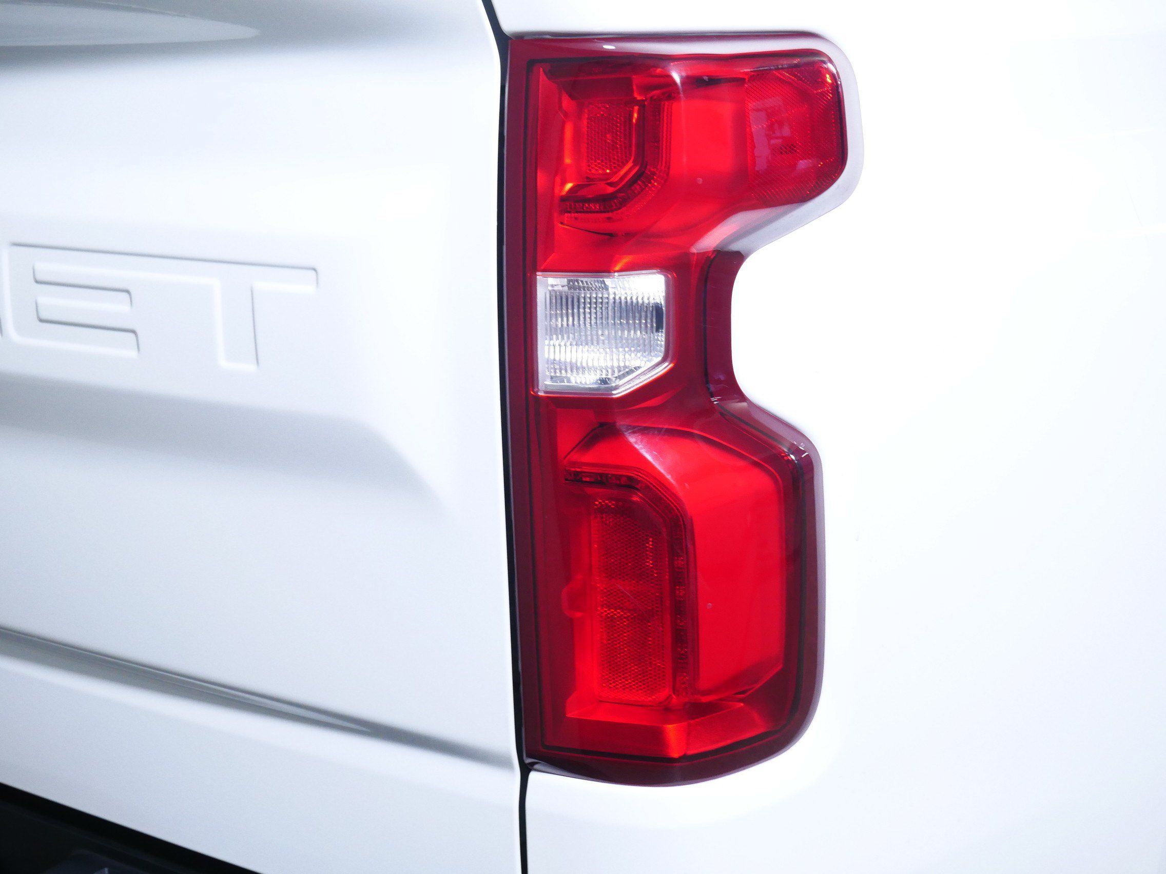 Certified 2020 Chevrolet Silverado 1500 RST AWD/4WD image 17