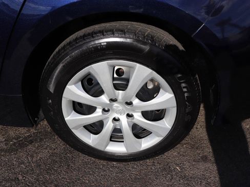 Used 2024 Toyota Corolla LE FWD image 47