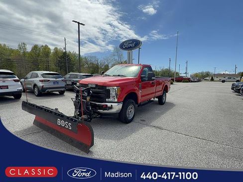 Used 2017 Ford F250 XL w/ Power Equipment Group AWD/4WD image 1