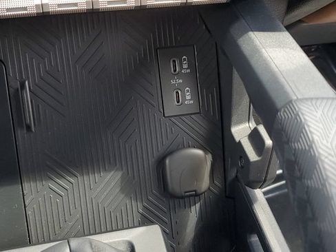 Used 2025 Toyota 4Runner Limited RWD image 38