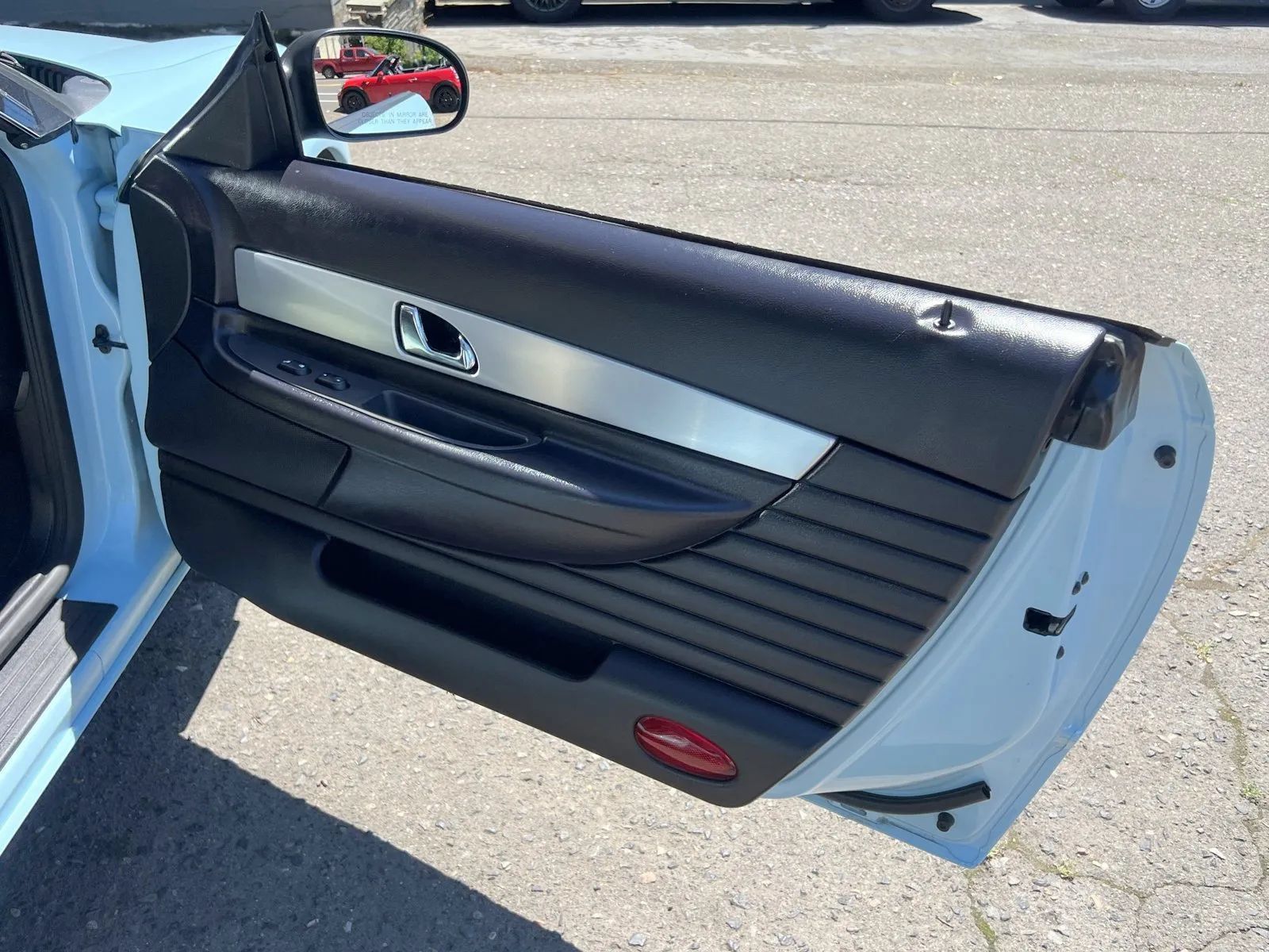 Used 2003 Ford Thunderbird RWD image 23