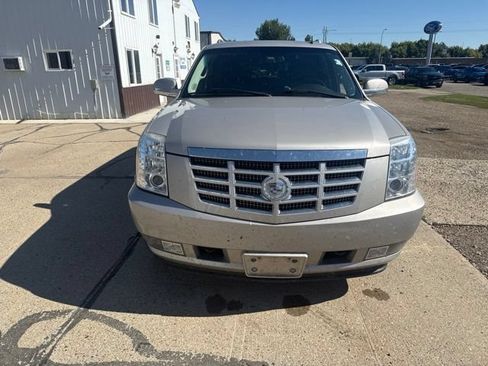 Used 2008 Cadillac Escalade ESV AWD image 8