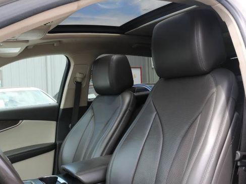 Used 2019 Lincoln Nautilus Reserve AWD/4WD image 3