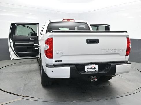 Used 2017 Toyota Tundra SR5 w/ SR5 Upgrade Package AWD/4WD image 46