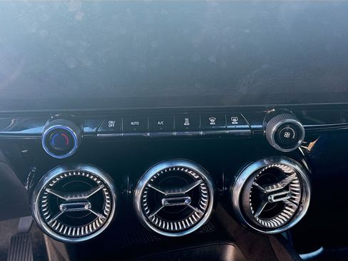 Used 2024 Chevrolet Blazer EV LT image 14