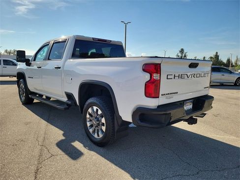Certified 2024 Chevrolet Silverado 2500 Custom w/ Custom Value Package image 3