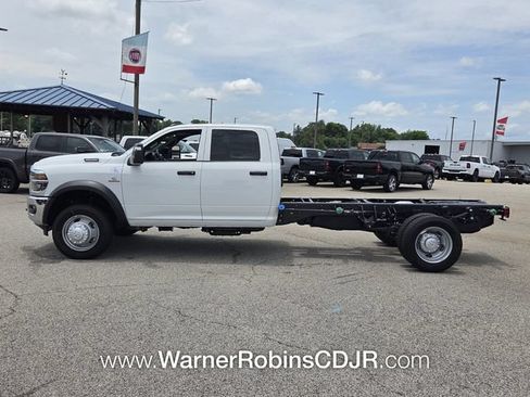 New 2026 RAM 4500 Tradesman w/ Chrome Appearance Group AWD/4WD image 4