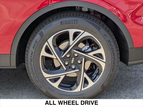 New 2024 Lincoln Nautilus Premier w/ Jet Appearance Package image 6