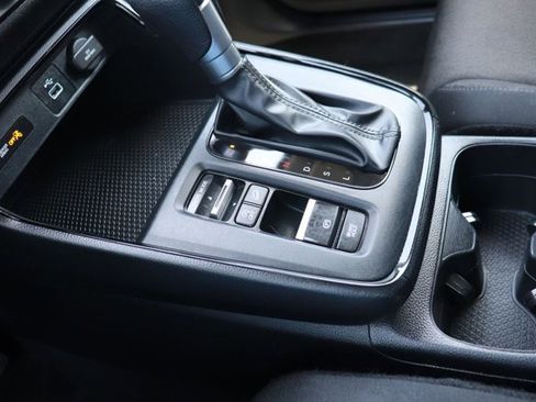 Used 2025 Honda CR-V LX image 23