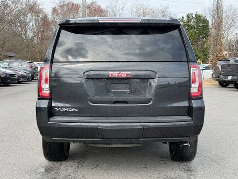 Used 2020 GMC Yukon SLT w/ Premium Edition image 4