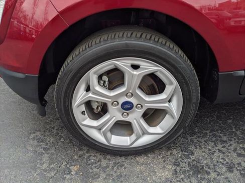 Used 2021 Ford EcoSport SE w/ SE Convenience Package image 6