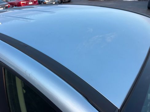 Used 2013 MAZDA MAZDA5 Touring image 9