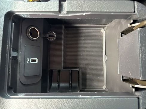 Used 2016 Ford Mustang Shelby GT350 w/ Technology Package image 38