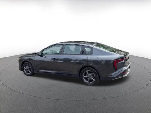 Used 2025 Kia K4 FWD image 9