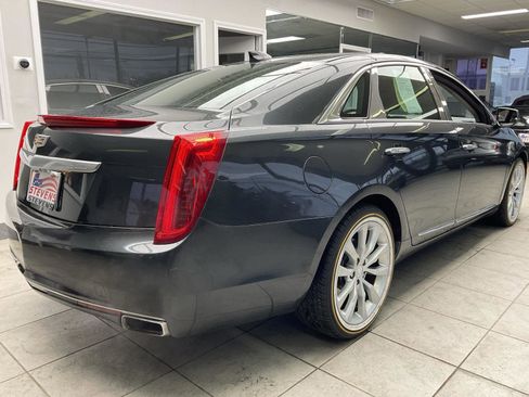 Used 2017 Cadillac XTS Luxury image 5