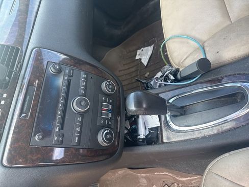 Used 2012 Chevrolet Impala LTZ FWD image 11