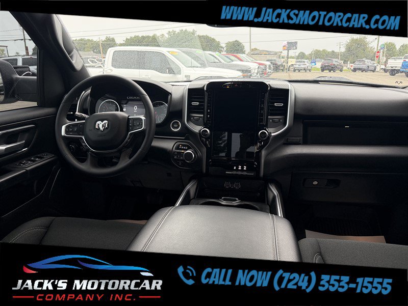 Used 2025 RAM 1500 Big Horn AWD/4WD image 31