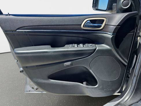 Used 2014 Jeep Grand Cherokee Limited RWD image 30