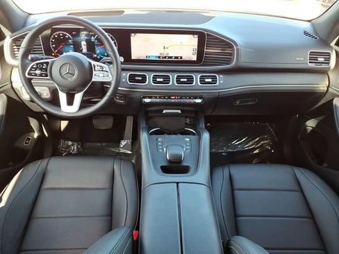 Used 2021 Mercedes-Benz GLE 350 4MATIC image 4