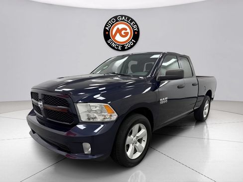 Used 2016 RAM 1500 Express RWD image 7
