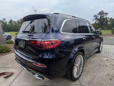 Certified 2026 Mercedes-Benz Maybach GLS 600 4MATIC image 3