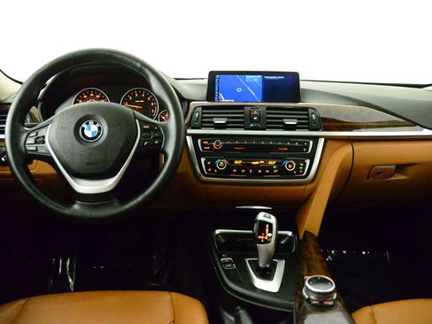 Used 2015 BMW 328i xDrive Sedan image 3