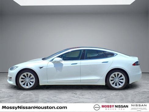 Used 2017 Tesla Model S 100D AWD/4WD image 5