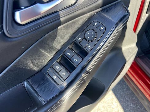 Certified 2023 Nissan Rogue SV w/ SV Premium Package image 10