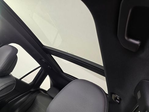 New 2026 Mercedes-Benz GLC 300 4MATIC image 8