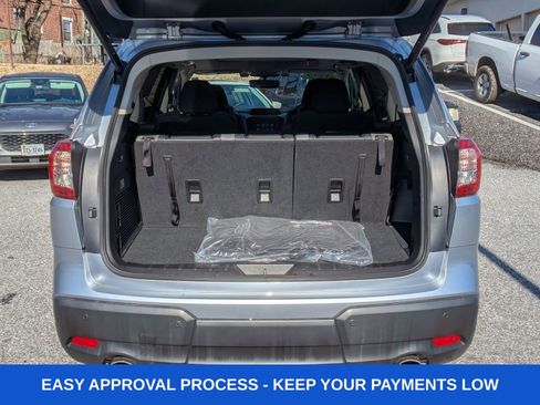 Used 2022 Subaru Ascent Onyx Edition image 7