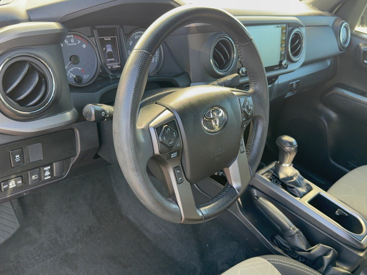 Certified 2022 Toyota Tacoma TRD Sport w/ Technology Package RWD image 5