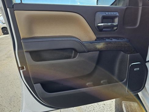 Used 2017 GMC Sierra 1500 Denali w/ Denali Ultimate Package image 4