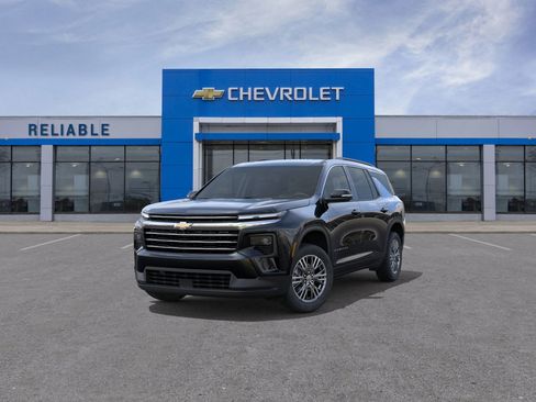 New 2026 Chevrolet Traverse LT w/ Driver Confidence Package image 8