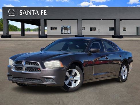 Used 2013 Dodge Charger SE w/ Connectivity Group image 1