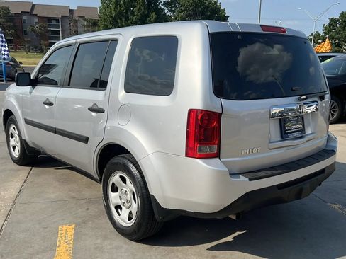 Used 2015 Honda Pilot LX image 7