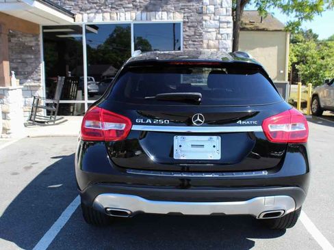 Used 2020 Mercedes-Benz GLA 250 4MATIC image 6