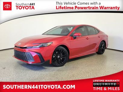Used 2025 Toyota Camry SE w/ Convenience Package