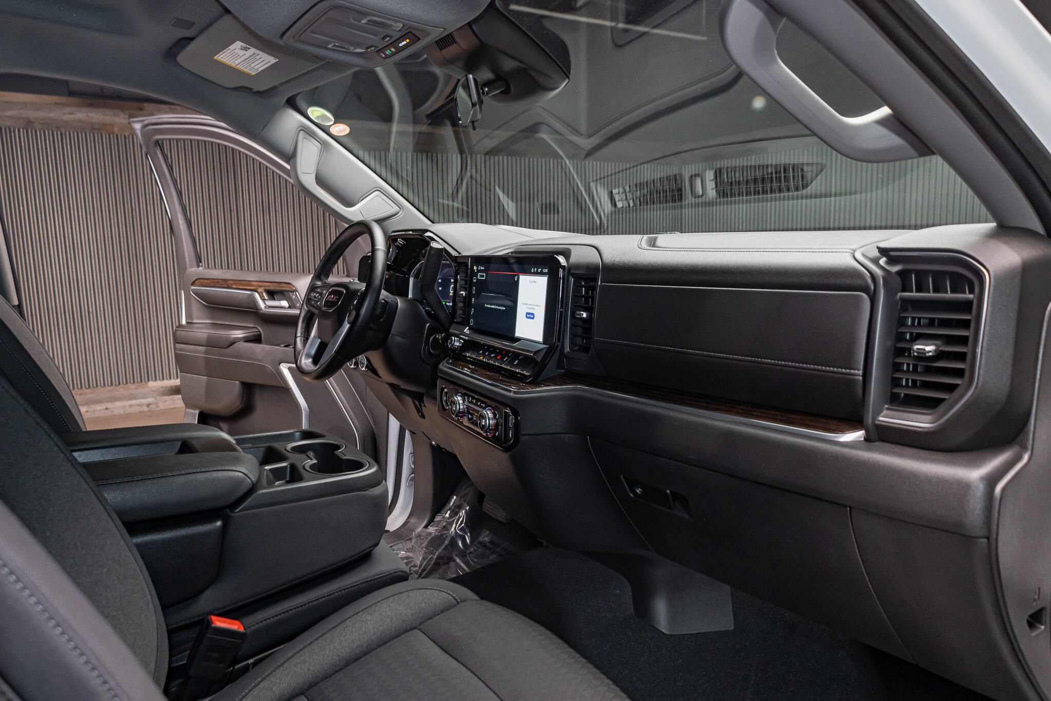 Used 2023 GMC Sierra 1500 Elevation w/ X31 Off-Road Package AWD/4WD image 20