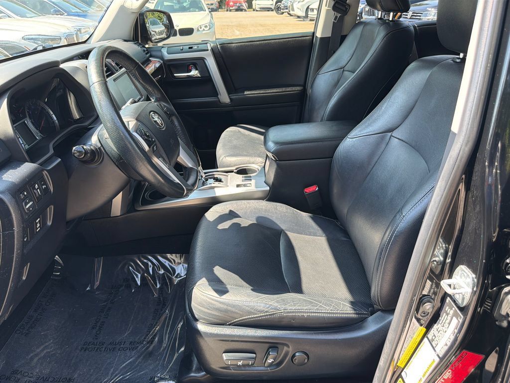 Used 2015 Toyota 4Runner Limited RWD image 9