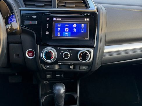 Used 2015 Honda Fit EX image 16