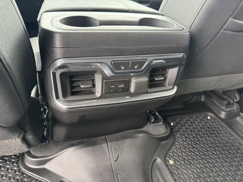 Used 2023 GMC Sierra 2500 AT4 w/ AT4 Premium Plus Package image 27
