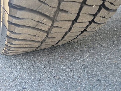 Used 2017 Ford F350 Lariat w/ Lariat Ultimate Package image 33