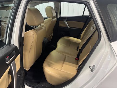 Used 2013 MAZDA MAZDA3 i Grand Touring image 14