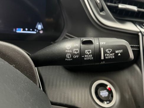 Used 2023 Jeep Grand Cherokee L Laredo image 49