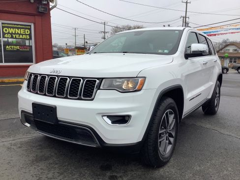 Used 2019 Jeep Grand Cherokee Limited image 3